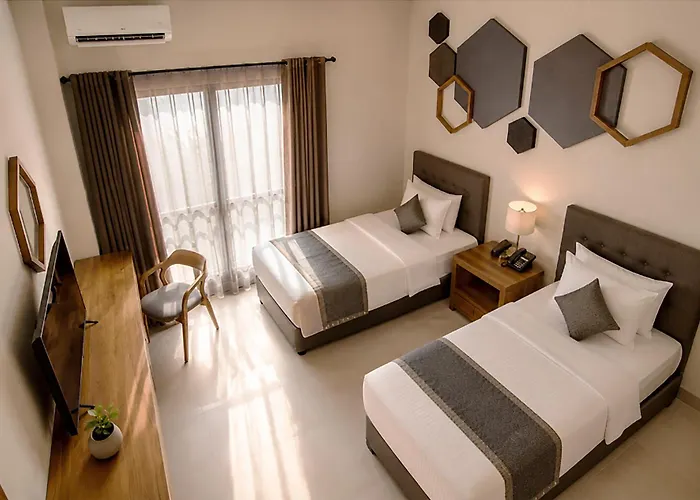 Hotel Casananta 2*